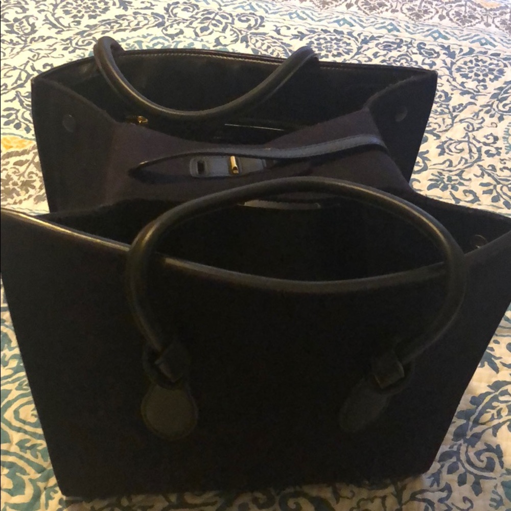 Celine navy blue felt bag and easy to clean